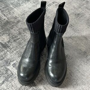 ANTHROPOLOGIE Black Ankle boots